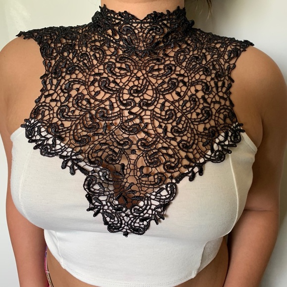 Crop Top - Picture 2 of 3